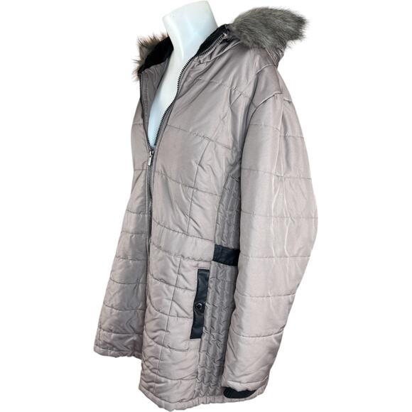Susan Graver Water-Resistant Puffer Coat with Faux Leather Detail Thistle Large - Picture 7 of 12